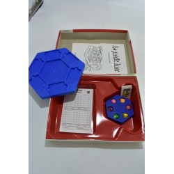 Le petit bac Edition Mb Jeux de société jeu vintage la course aux mots