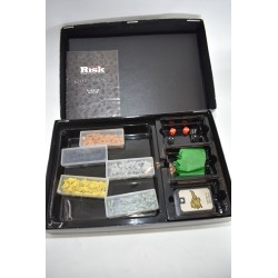 Risk Game Of Thrones Skirmish Edition strategic conquest jeu de société jeux hasbro hbo winning moves