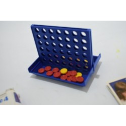 Puissance 4 1982 Edition de voyage Mb jeux de société vintage retro