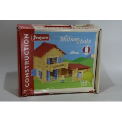 JeuJura La maison en bois jeu construction 140 pieces jeu jura jeux