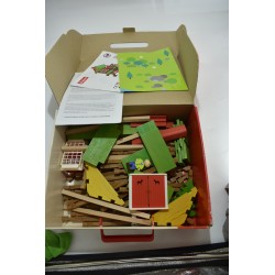 Mon Chalet en bois Jeujura 135 pieces jeu construction jura kapla