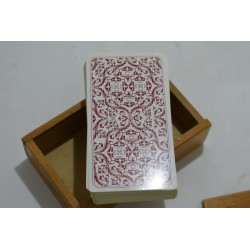 Le Tarot du Pays Basque Editions Grand Sud Coffret bois rangement cartes tarots Bayonne Biarritz