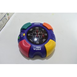 Vtech Super Wizard le nouveau défi electronique 8 jeux en 1 super simon