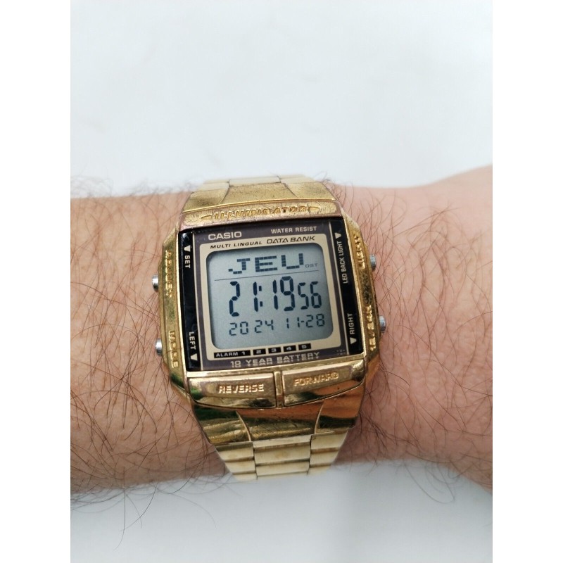 Casio Gold Illuminator 2515 DB 360 Stainless Steel Montre Chrono Casio Gold Illuminator 2515 DB 360 Stainless Steel Montre Chrono