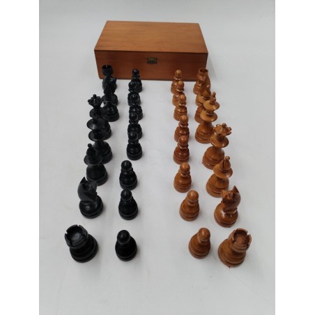 Jeu D Échecs Bois Vernis Feutrine Jeux Échec Artefactos Madeira Stori Peixoto...