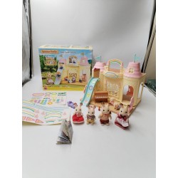 Lot Sylvanian Families Baby Castel Nursery Epoch Château Pour Bébé + Personnages