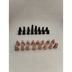 Jeux D'échecs 32 Pièces En Marbre Rose Et Noir Sculpté Aztèques Incas Jeu Echec
