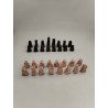 Jeux D'échecs 32 Pièces En Marbre Rose Et Noir Sculpté Aztèques Incas Jeu Echec