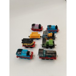 LOT de 8 LOCOMOTIVE TRAIN THOMAS AND FRIEND METAL MATTEL 2013 Jeu Jouet Trains