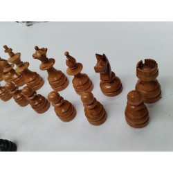 Jeu D Échecs Bois Vernis Feutrine Jeux Échec Artefactos Madeira Stori Peixoto...
