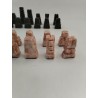 Jeux D'échecs 32 Pièces En Marbre Rose Et Noir Sculpté Aztèques Incas Jeu Echec