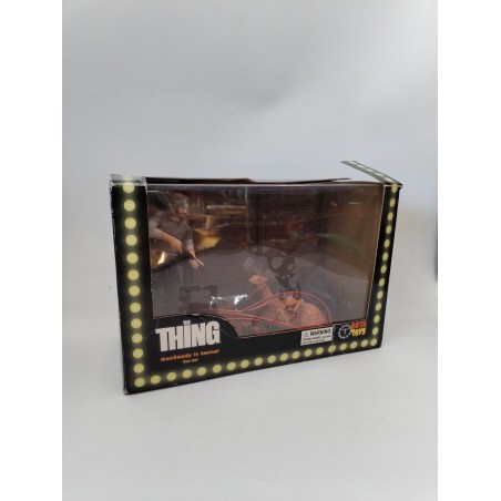 The Thing MacReady In Kennel 2006 Box Set Sota Toys Now Playing Présent Figurine