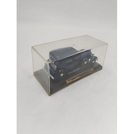 Renault Reinastella 1934 1:43 Atlas Voiture Miniature