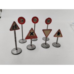 Lot De 7 Panneaux Anciens Dinky Toys Meccano Fer Jouet Modélisme Jouef Ho Trains