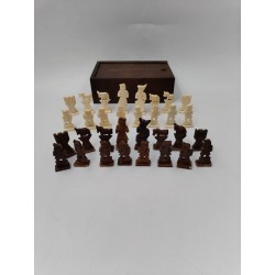 Jeu D'échecs Jeux Ancien Os Teinté Boite Bois Rangement Sculpté Main