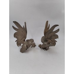 Paire De Coq En Métal Argenté Combat Décoration Serre Livre 28 Cm