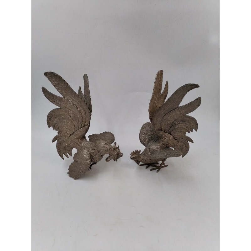 Paire De Coq En Métal Argenté Combat Décoration Serre Livre 28 Cm Paire De Coq En Métal Argenté Combat Décoration Serre Livre 28 Cm