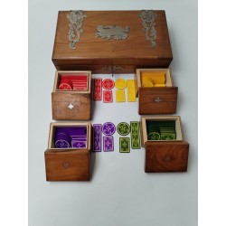 1900 Coffret De Jeux Mises Anciennes Os Ciselé Teinté 4 Couleurs Jeu Ancien 