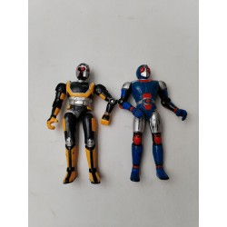 Lot De 2 Figurines 1995 1996 Bandai Masked Rider Super Gold Blue Kamen Saban