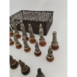 PIECES DE JEU D'ECHEC COMPLET METAL SOCLE BOIS STYLE MÉDIÉVAL Jeux Échecs Échec 