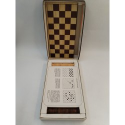 Jeu De Dames Pions En Buis Educo Superjouet Jeux De Société Lardy Damier
