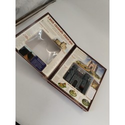 Déroule L'histoire D'un Château Fort Nathan Forteresse Livre Jeu Pop Up Médiéval