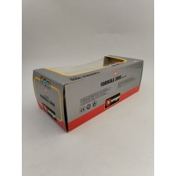 Formula 3000 Bburago 1/24 Die Cast Métal 6121 Voiture Course M2000 Shell 30